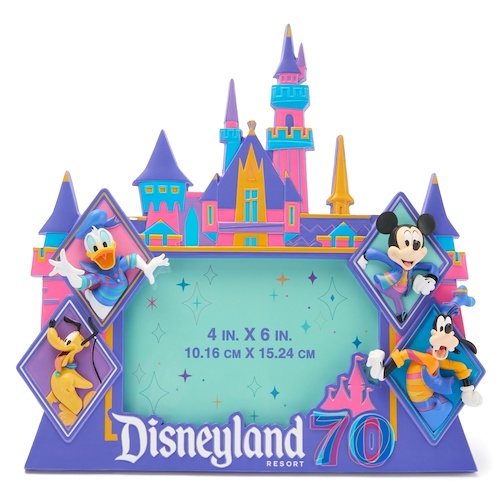 (Disney)
